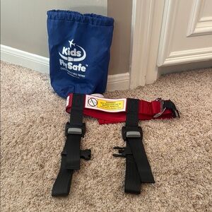 Airplane Safety Harness - Red and Black
